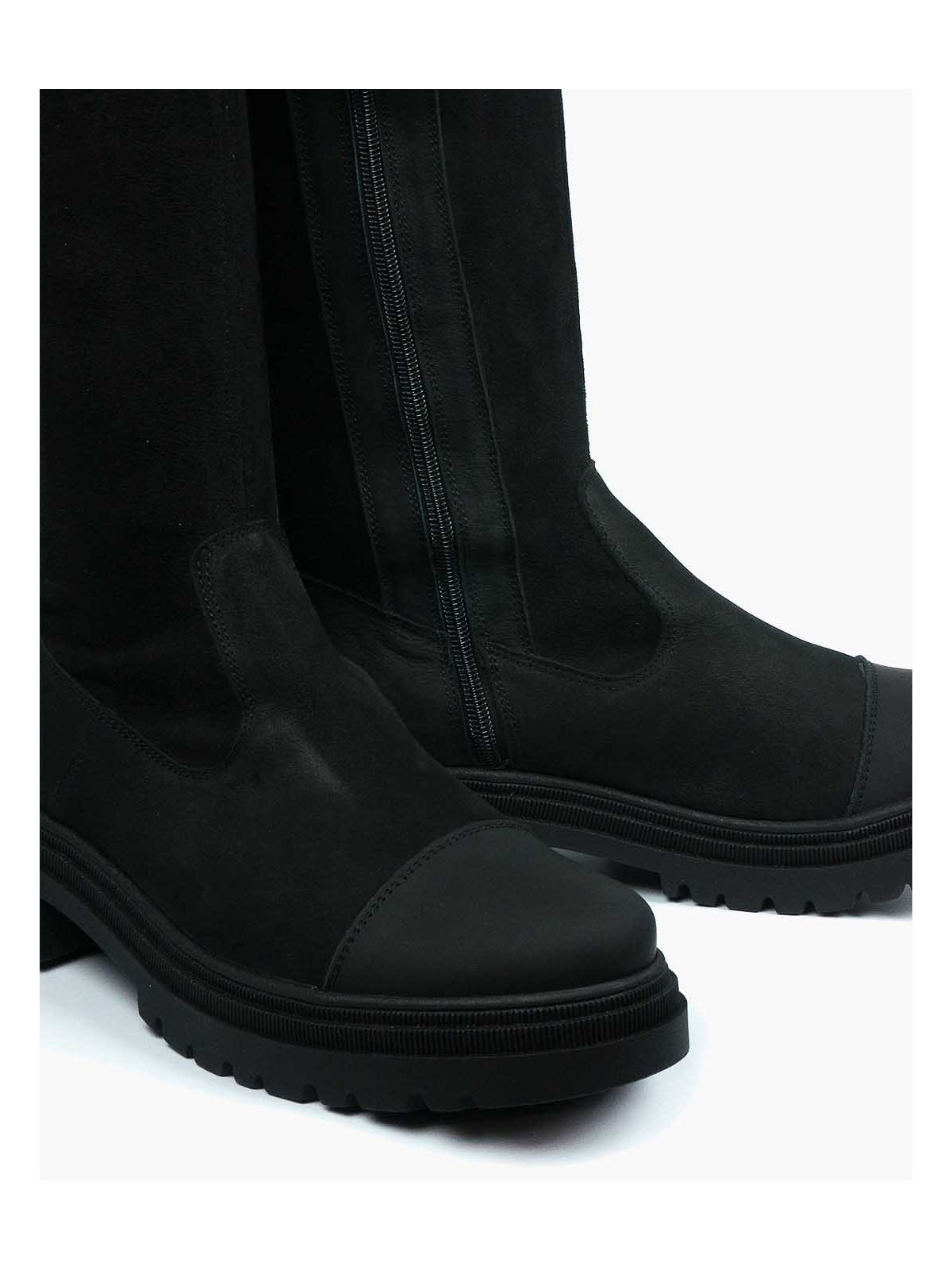 Czarne kozaki damskie skórzane