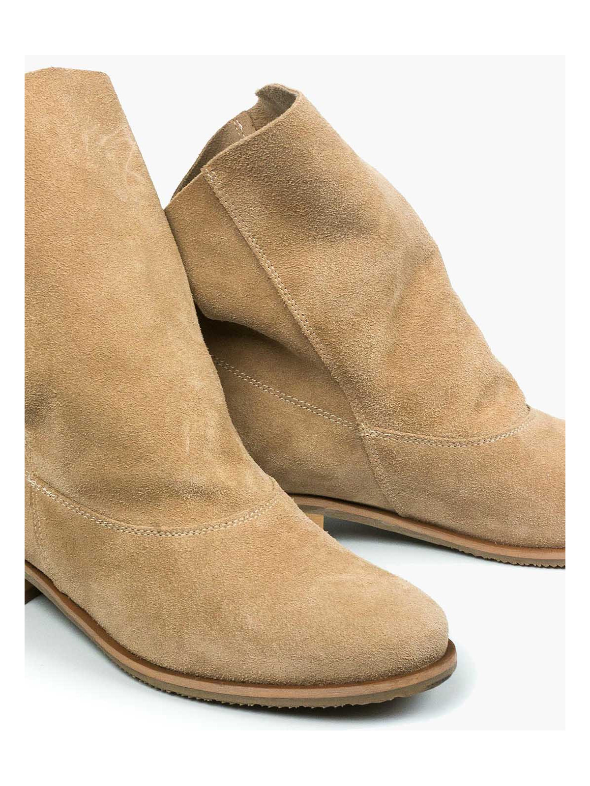 Beżowe botki damskie skórzane