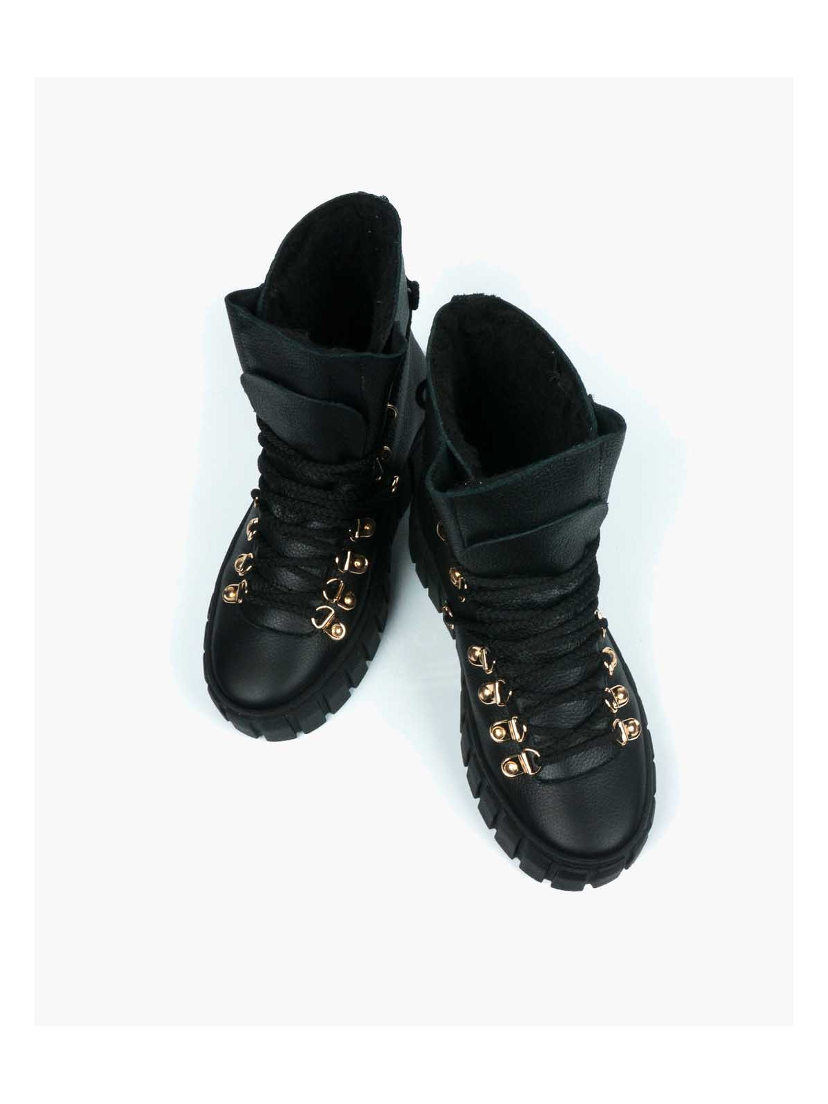 Czarne śniegowce damskie skórzane