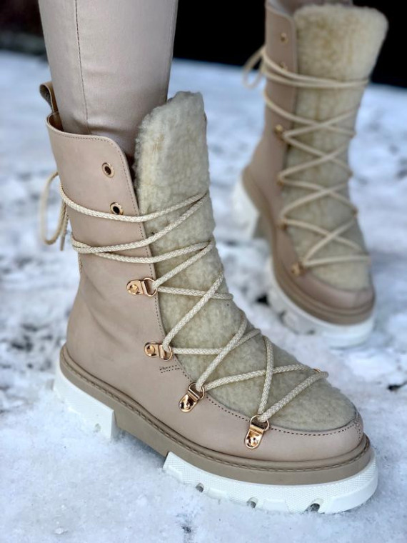 Beżowe śniegowce damskie skórzane