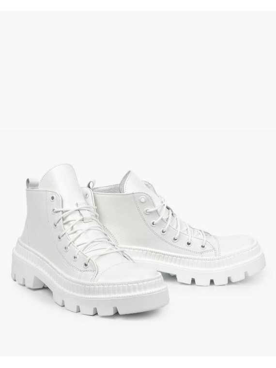 Białe trapery damskie skórzane