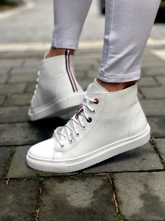 Białe trampki damskie skórzane