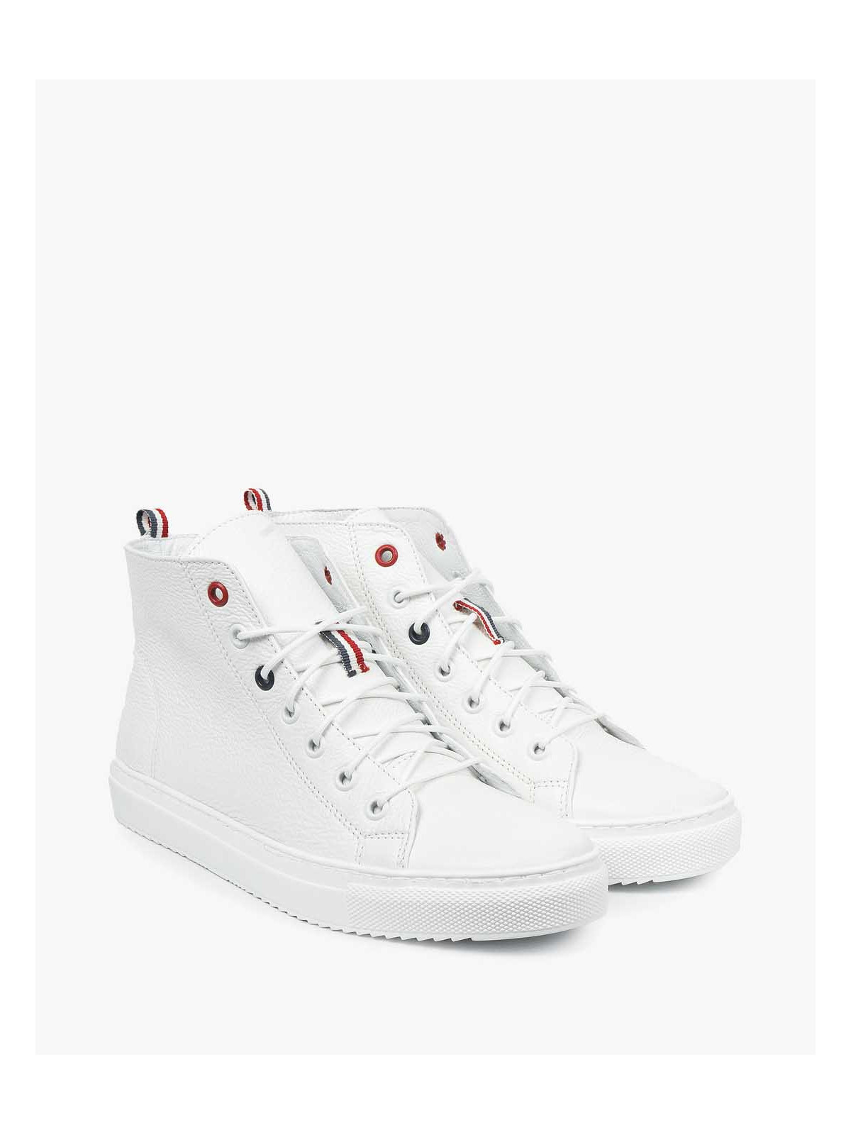 Białe trampki damskie skórzane