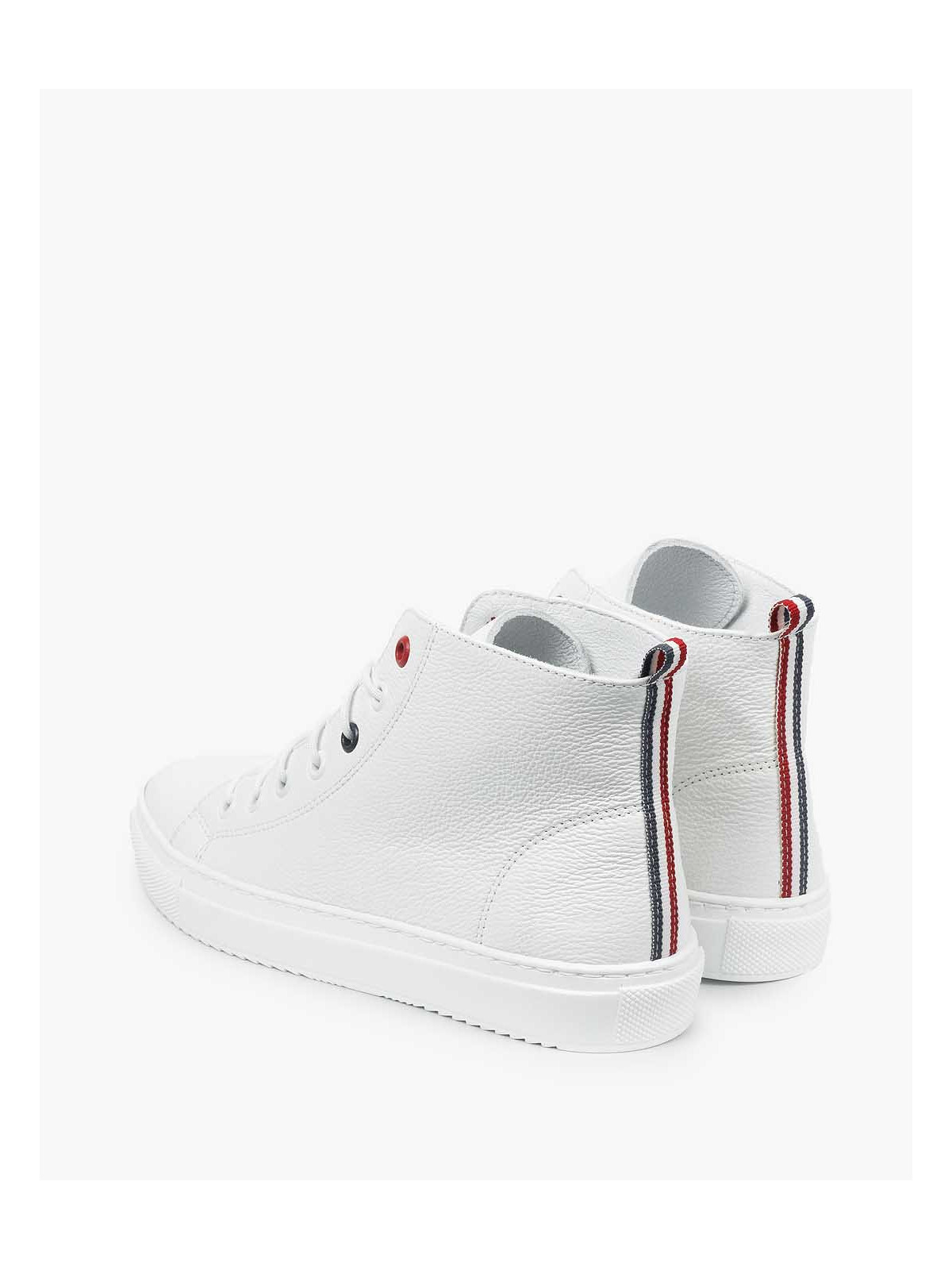 Białe trampki damskie skórzane