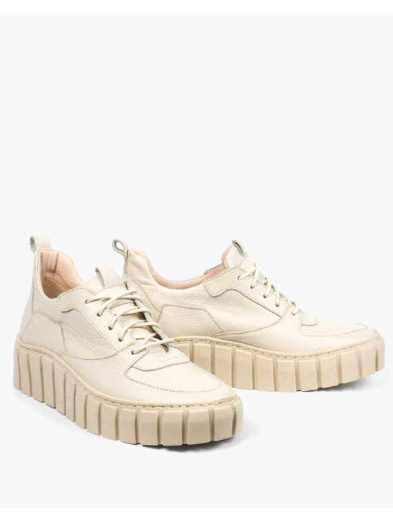 Beżowe trampki damskie skórzane