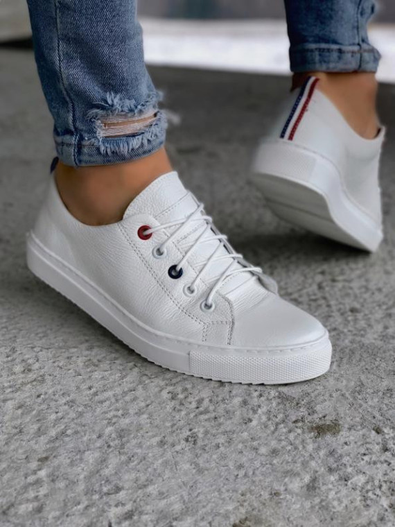 Białe trampki damskie skórzane