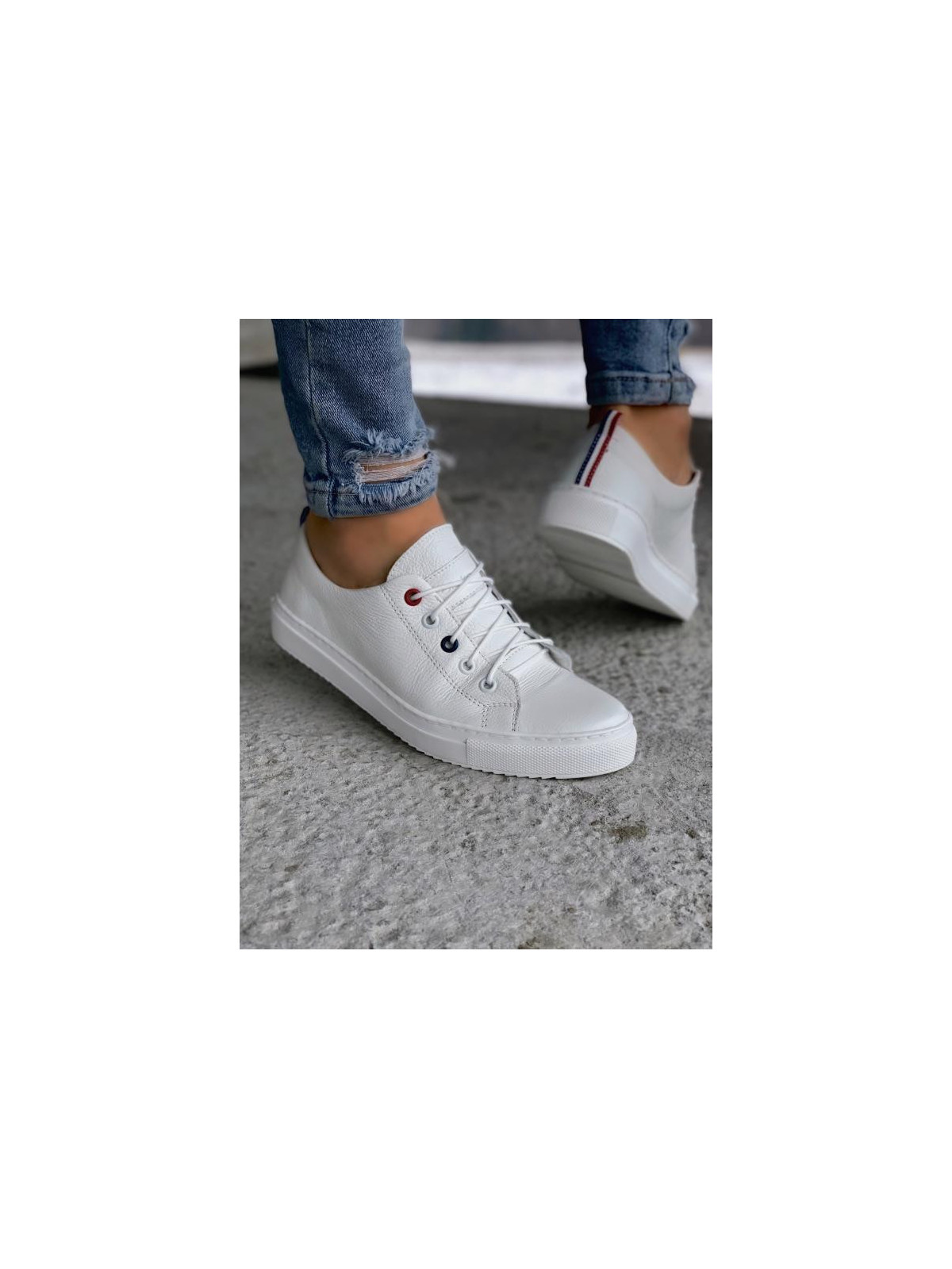 Białe trampki damskie skórzane