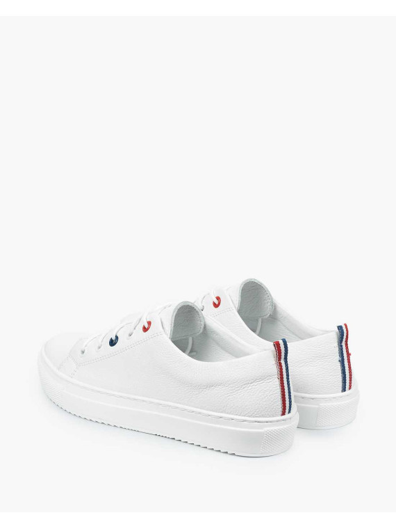 Białe trampki damskie skórzane