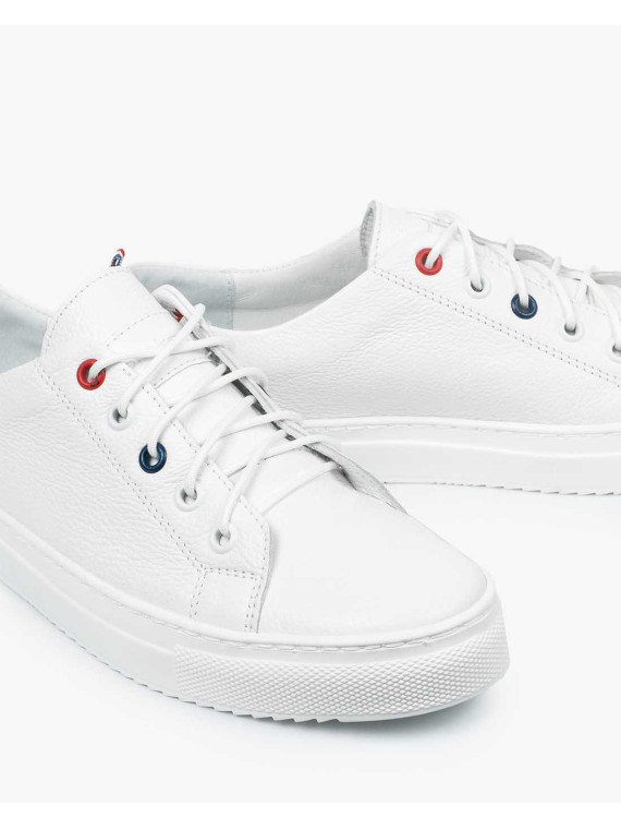 Białe trampki damskie skórzane