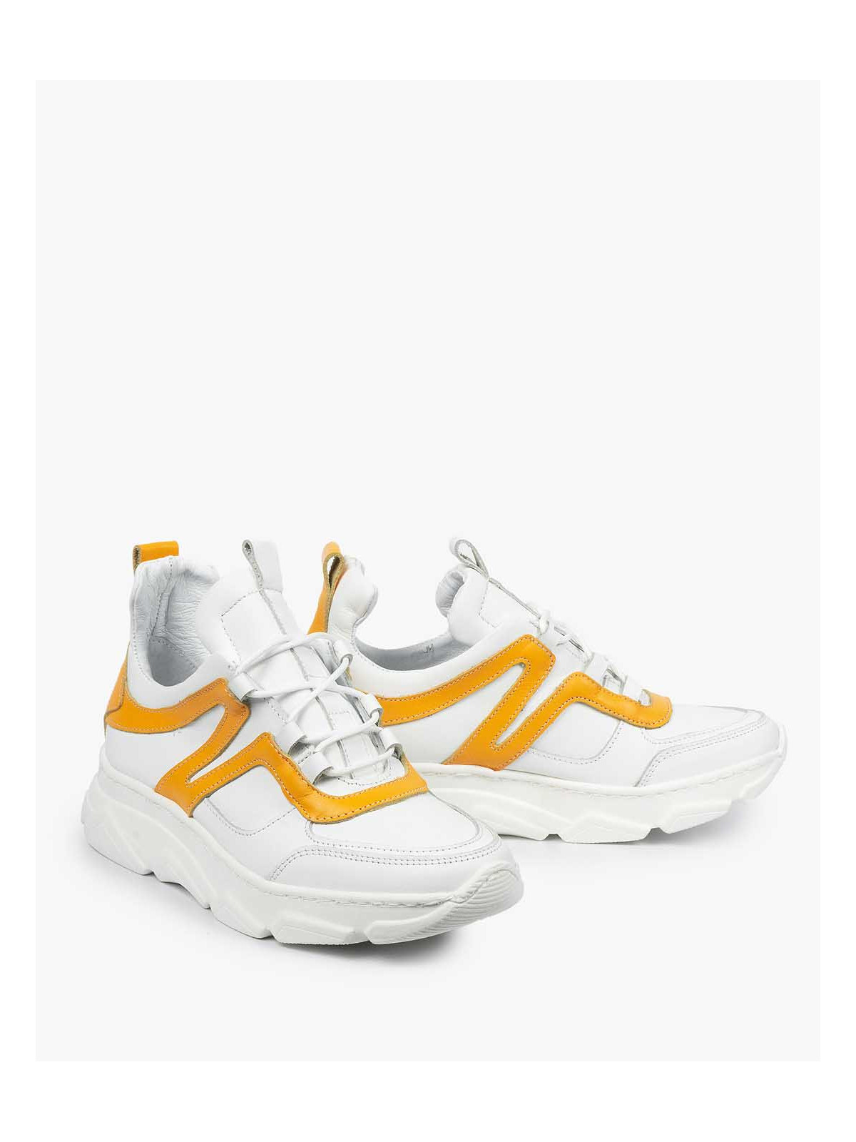 Białe adidasy damskie skórzane