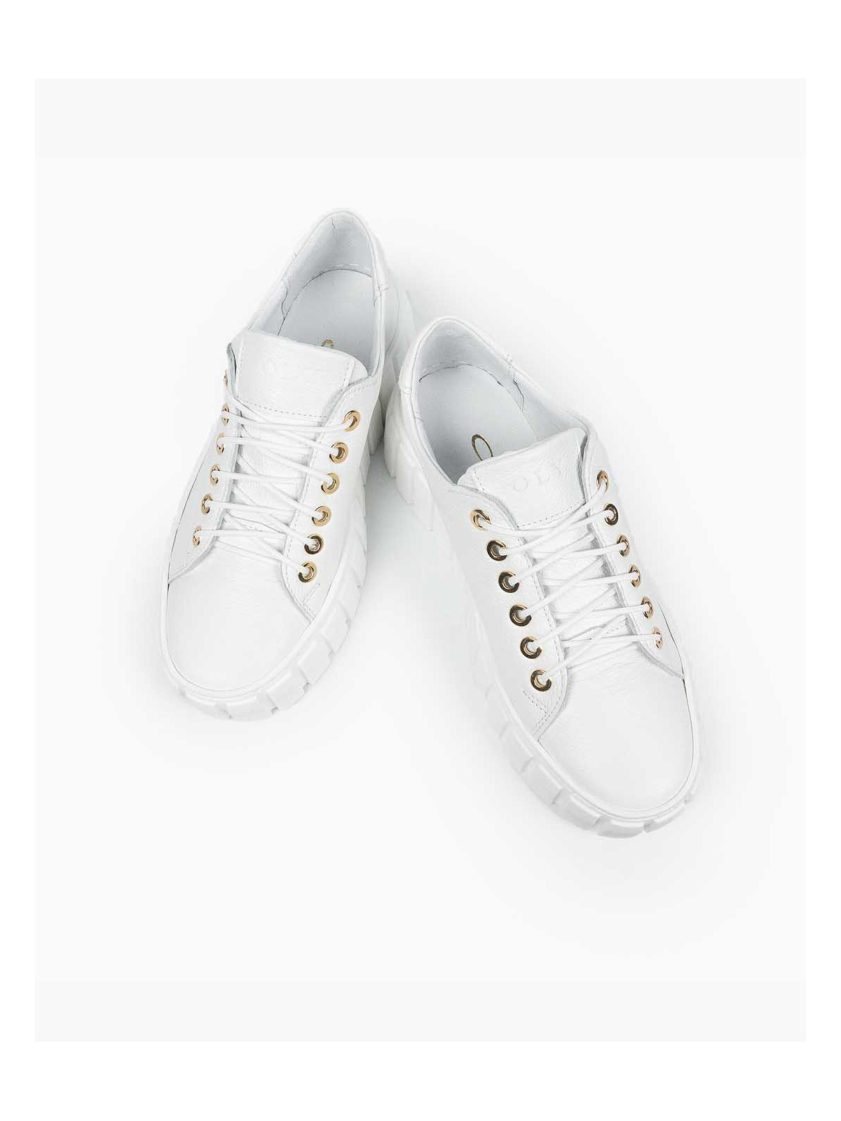 Białe trampki damskie skórzane