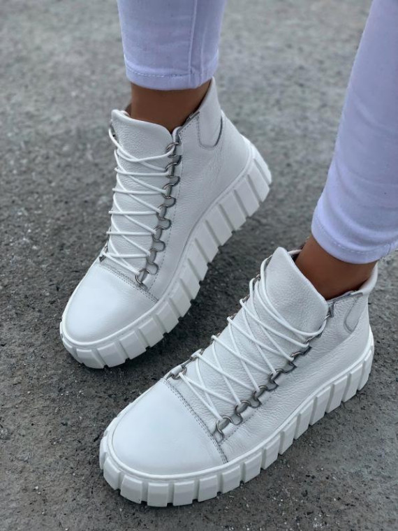 Białe trampki damskie skórzane