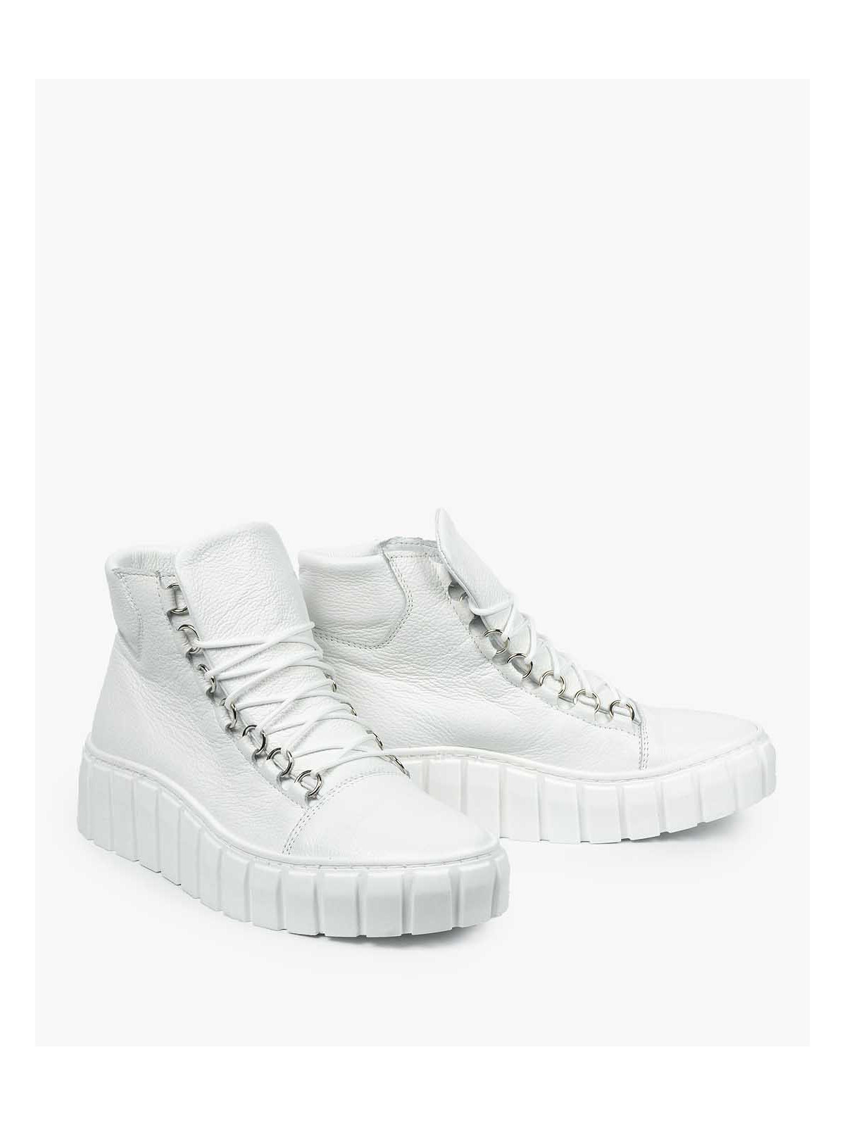 Białe trampki damskie skórzane