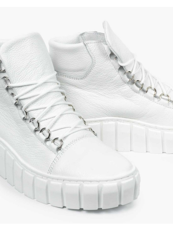 Białe trampki damskie skórzane