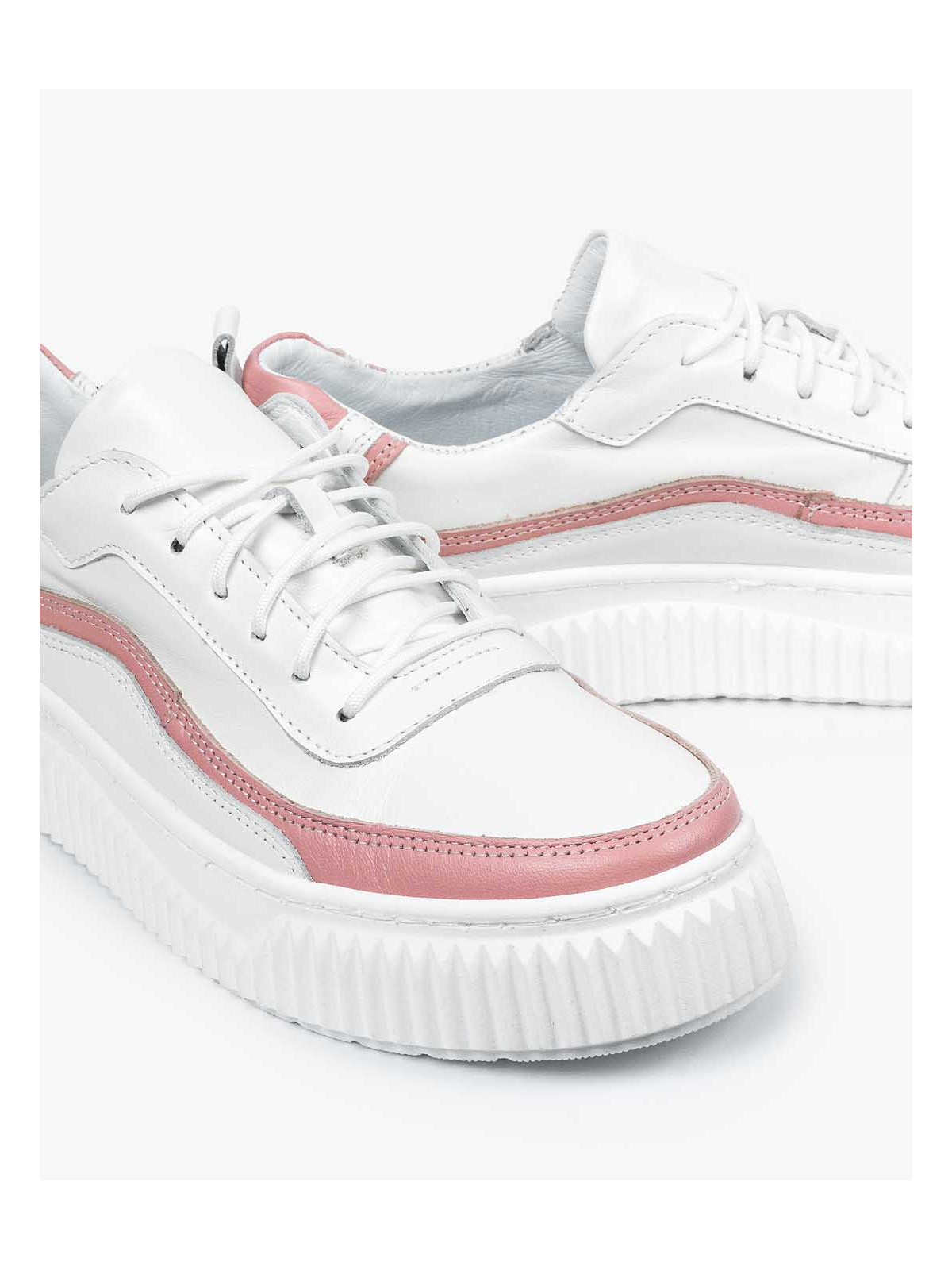 Białe trampki damskie skórzane