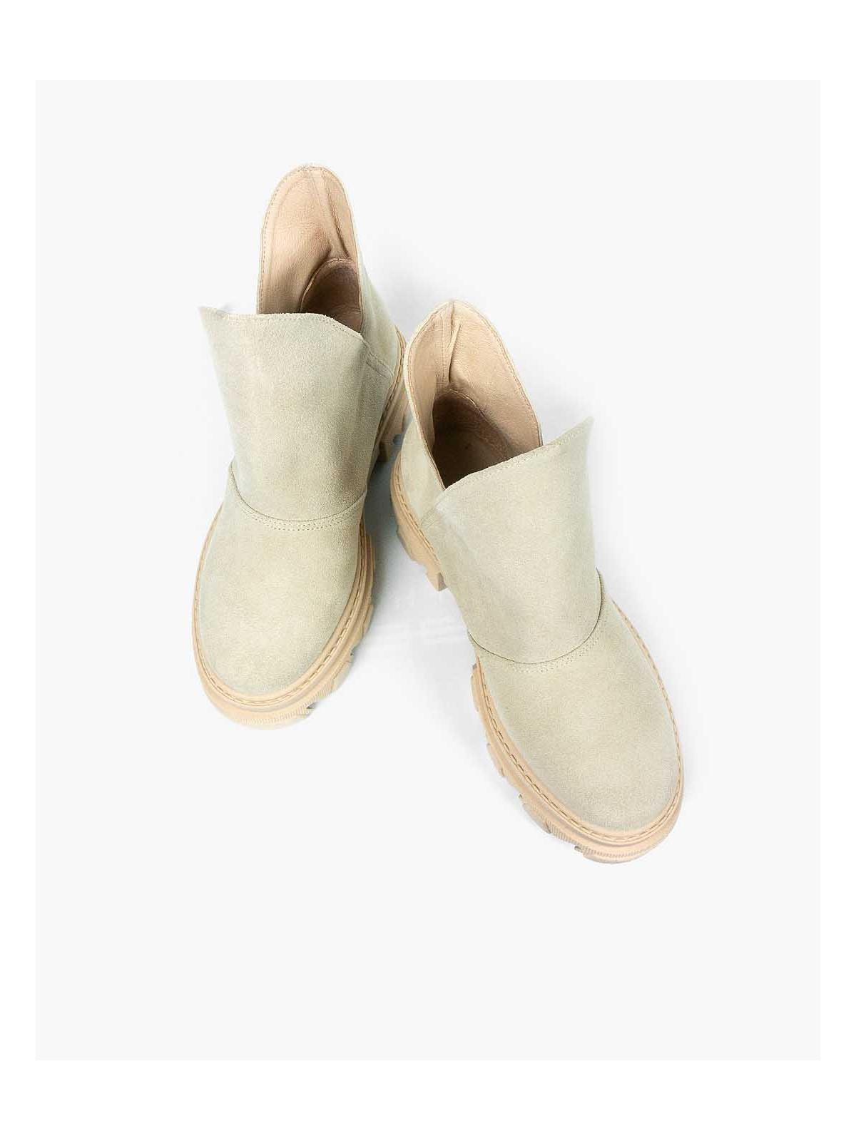 Beżowe trapery damskie skórzane