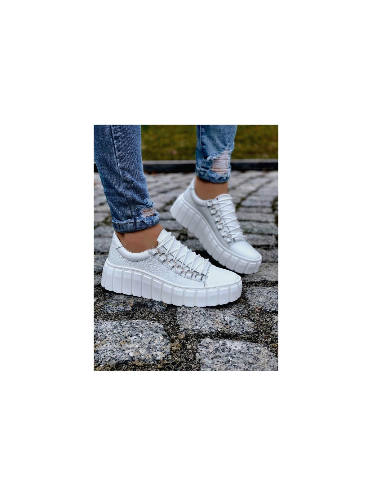 Białe trampki damskie skórzane