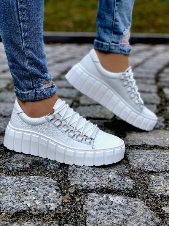 Białe trampki damskie skórzane