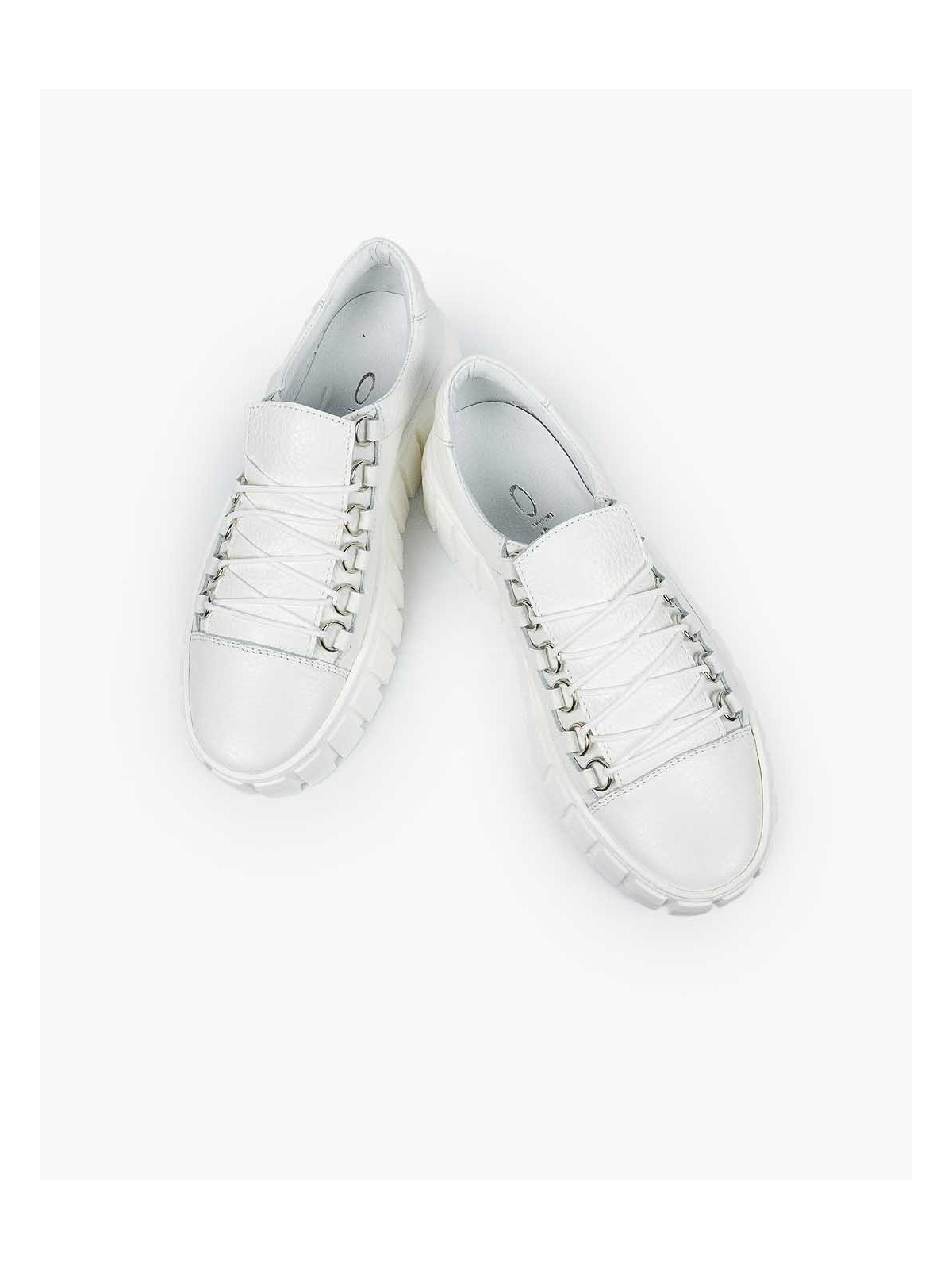 Białe trampki damskie skórzane