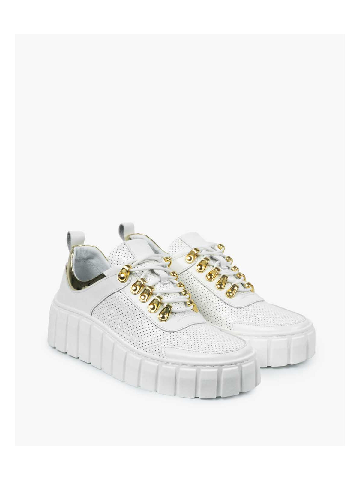 Białe trampki damskie skórzane