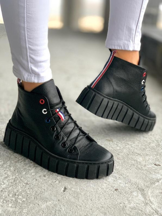 Czarne trampki damskie skórzane