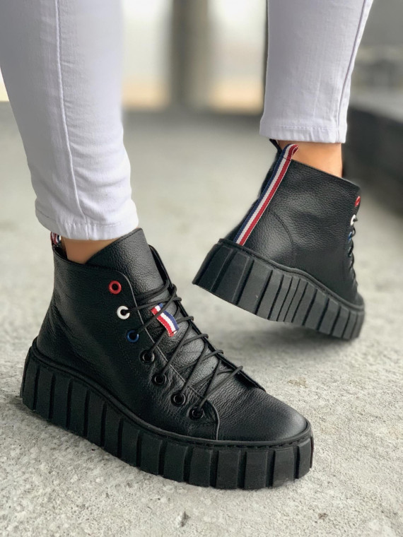 Czarne trampki damskie skórzane