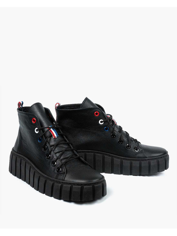 Czarne trampki damskie skórzane