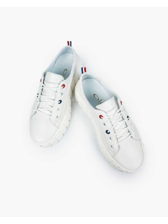 Białe trampki damskie skórzane