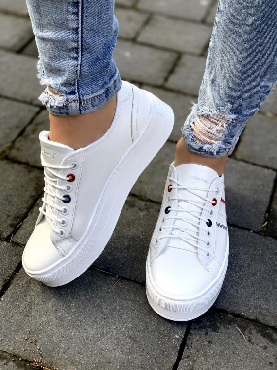 Białe trampki damskie skórzane