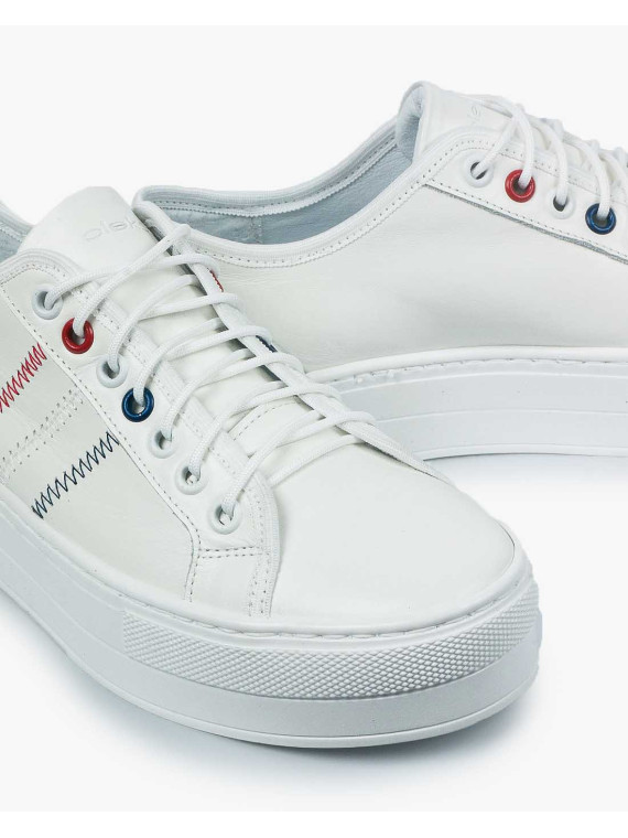 Białe trampki damskie skórzane