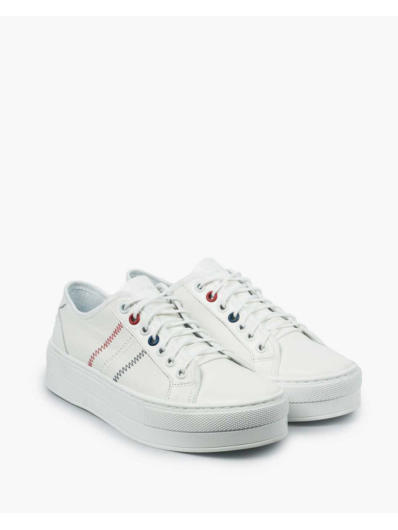 Białe trampki damskie skórzane