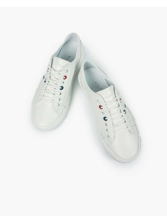 Białe trampki damskie skórzane