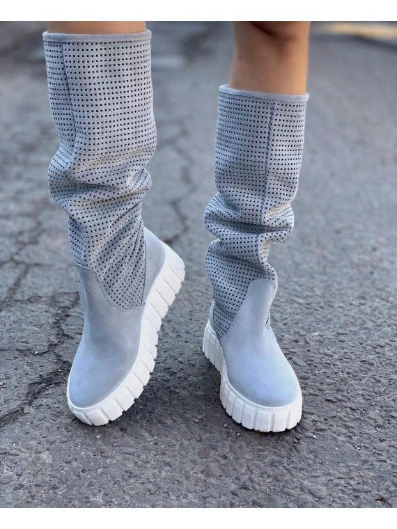 Niebieskie kozaki damskie skórzane