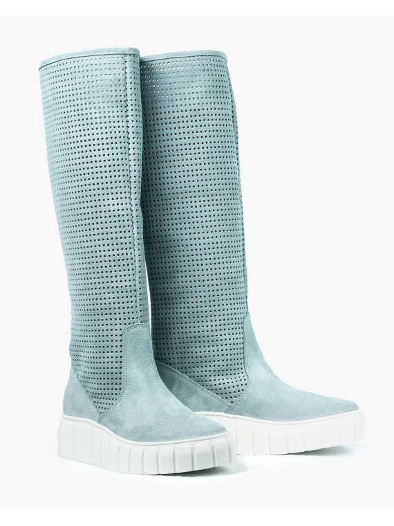 Niebieskie kozaki damskie skórzane