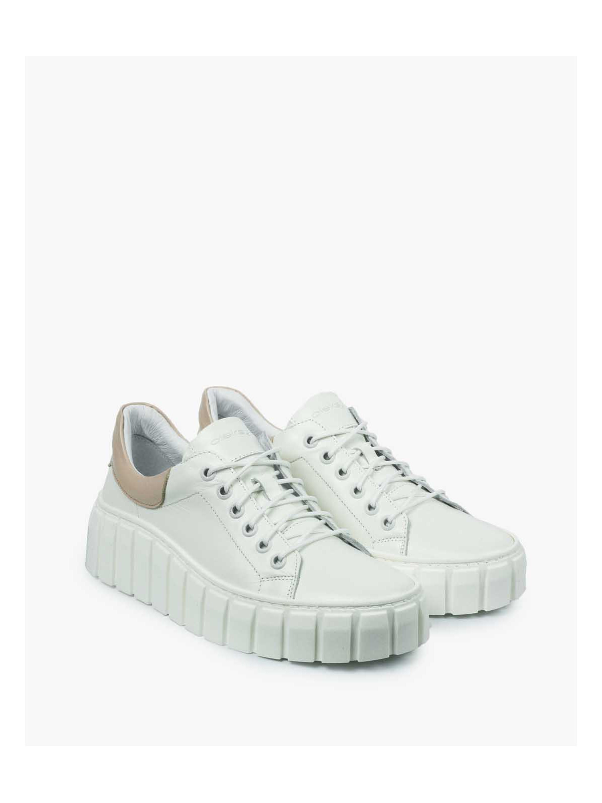 Białe trampki damskie skórzane