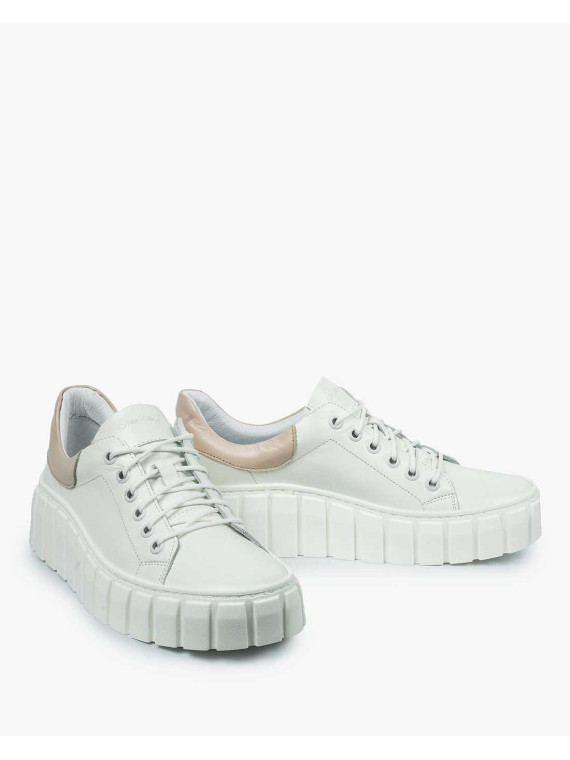 Białe trampki damskie skórzane