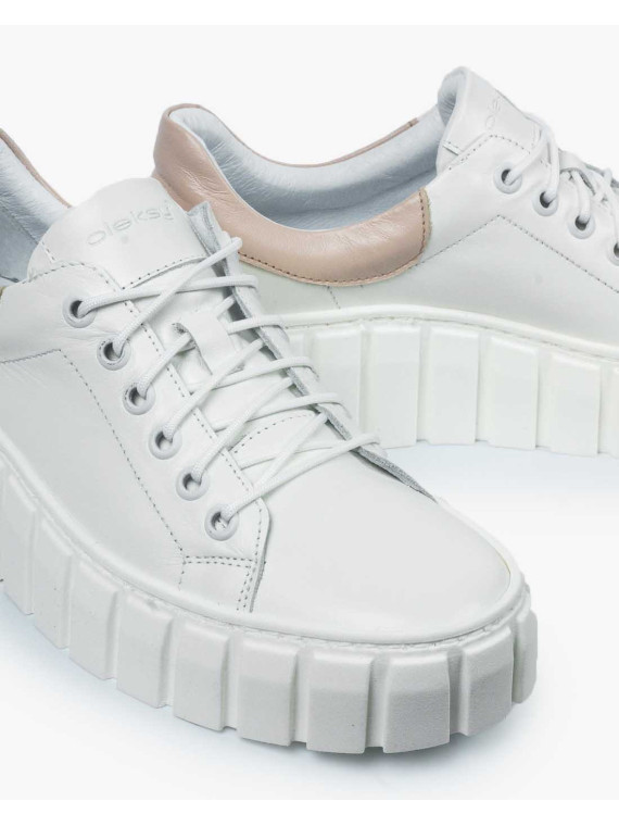 Białe trampki damskie skórzane