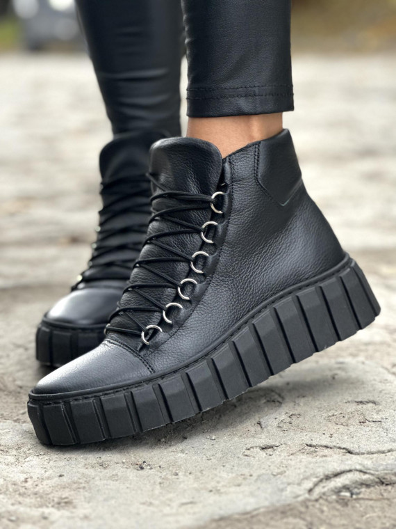 Wyjątkowe trampki skórzane OLEKSY, Polskiej produkcji