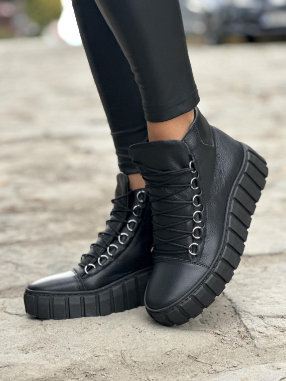 Wyjątkowe trampki skórzane OLEKSY, Polskiej produkcji