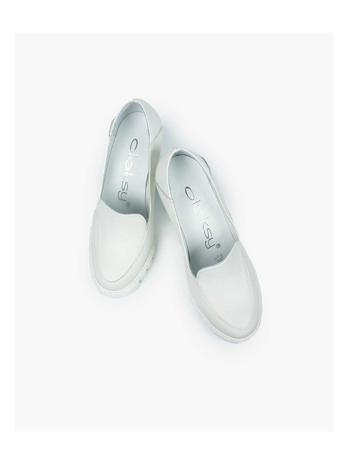 Białe półbuty damskie skórzane