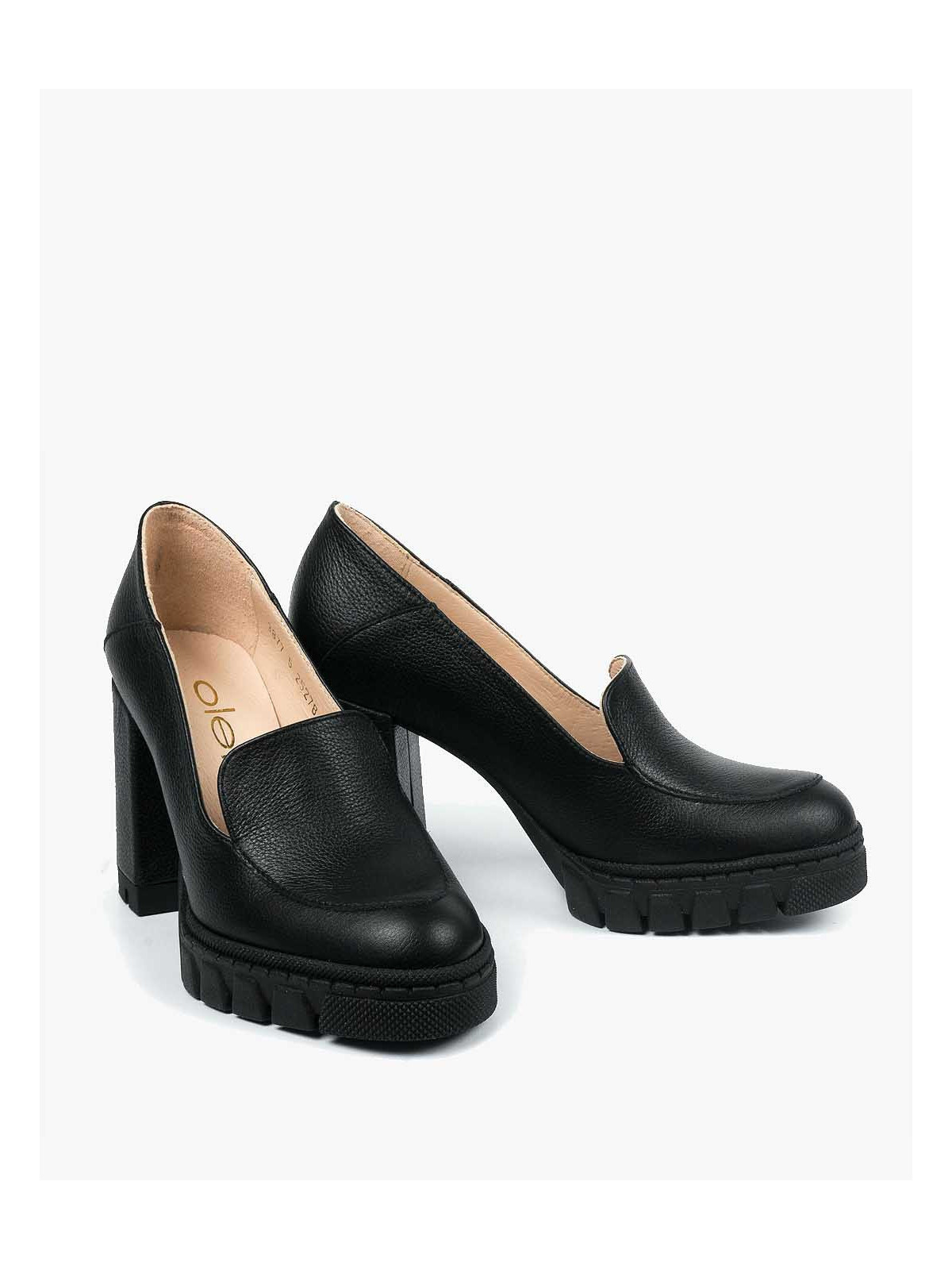 Czarne półbuty damskie skórzane