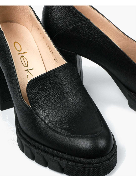 Czarne półbuty damskie skórzane
