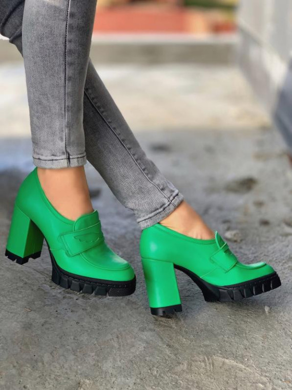 Zielone półbuty damskie skórzane