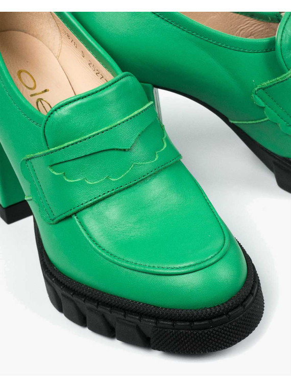 Zielone półbuty damskie skórzane