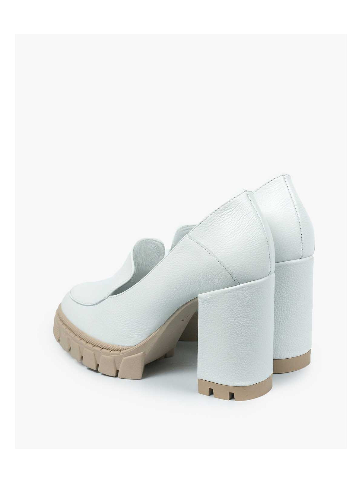 Białe półbuty damskie skórzane