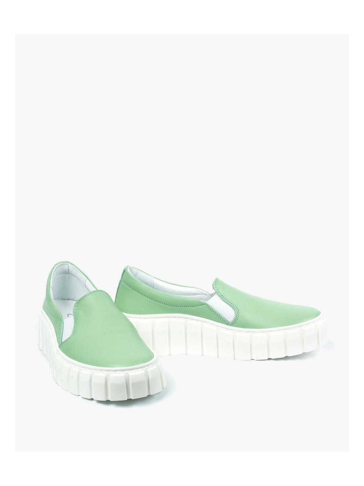 Zielone półbuty damskie skórzane