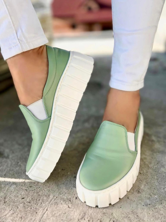 Zielone półbuty damskie skórzane