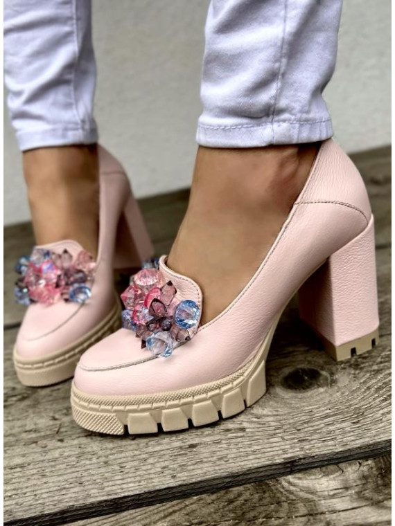 Różowe półbuty damskie skórzane