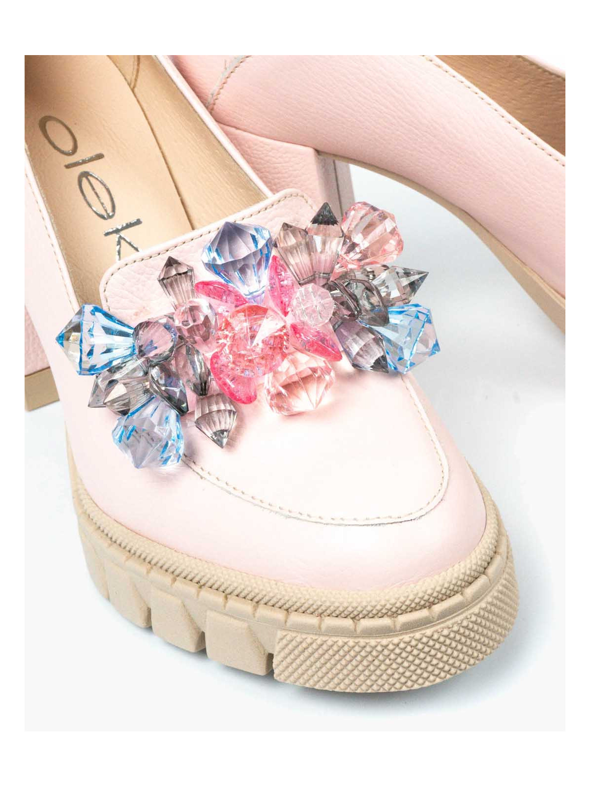 Różowe półbuty damskie skórzane