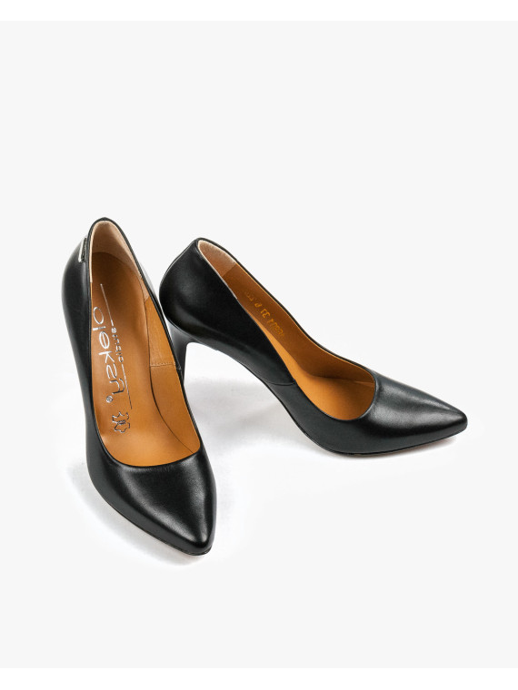 Czolenka-na-szpilce-czarne-damskie-skorzane-OLEKSY-polskiej-produkcji